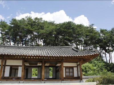 제사를 준비하는 재실