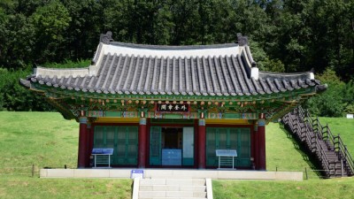 병인양요의 아픔이 담긴 외규장각 건물